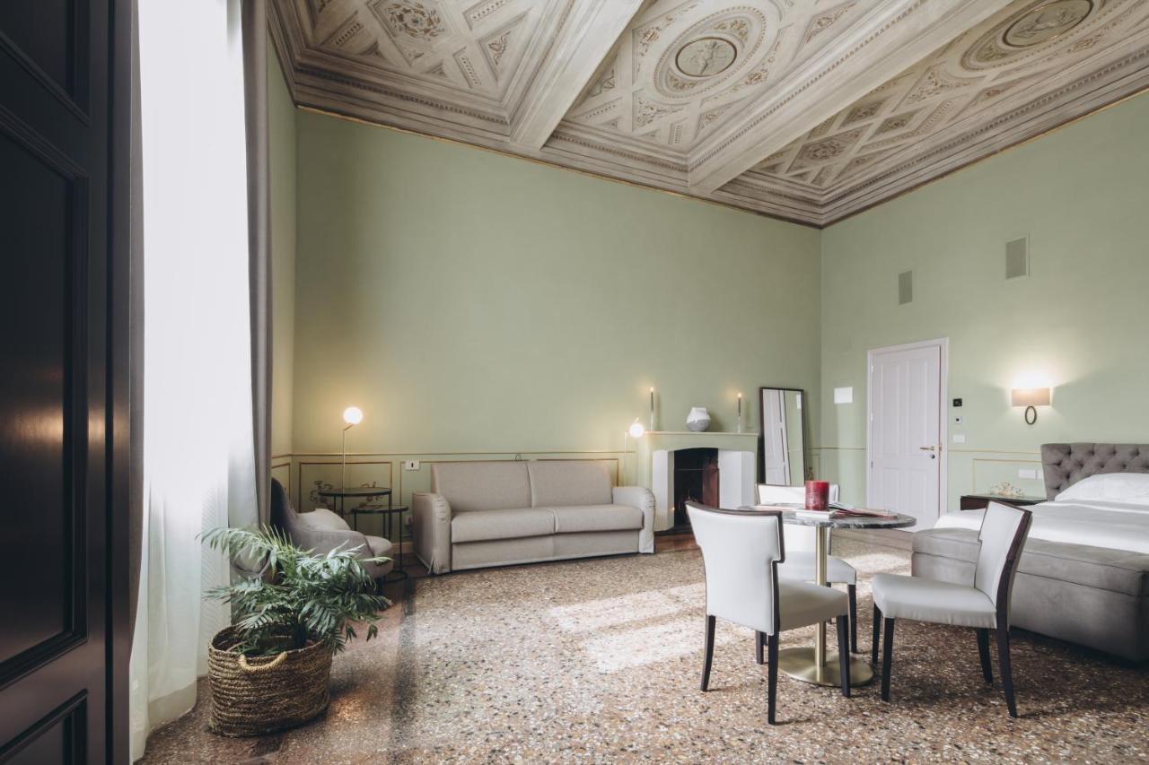 Gregorini Bingham Art Luxury Suites Bologna Exterior photo