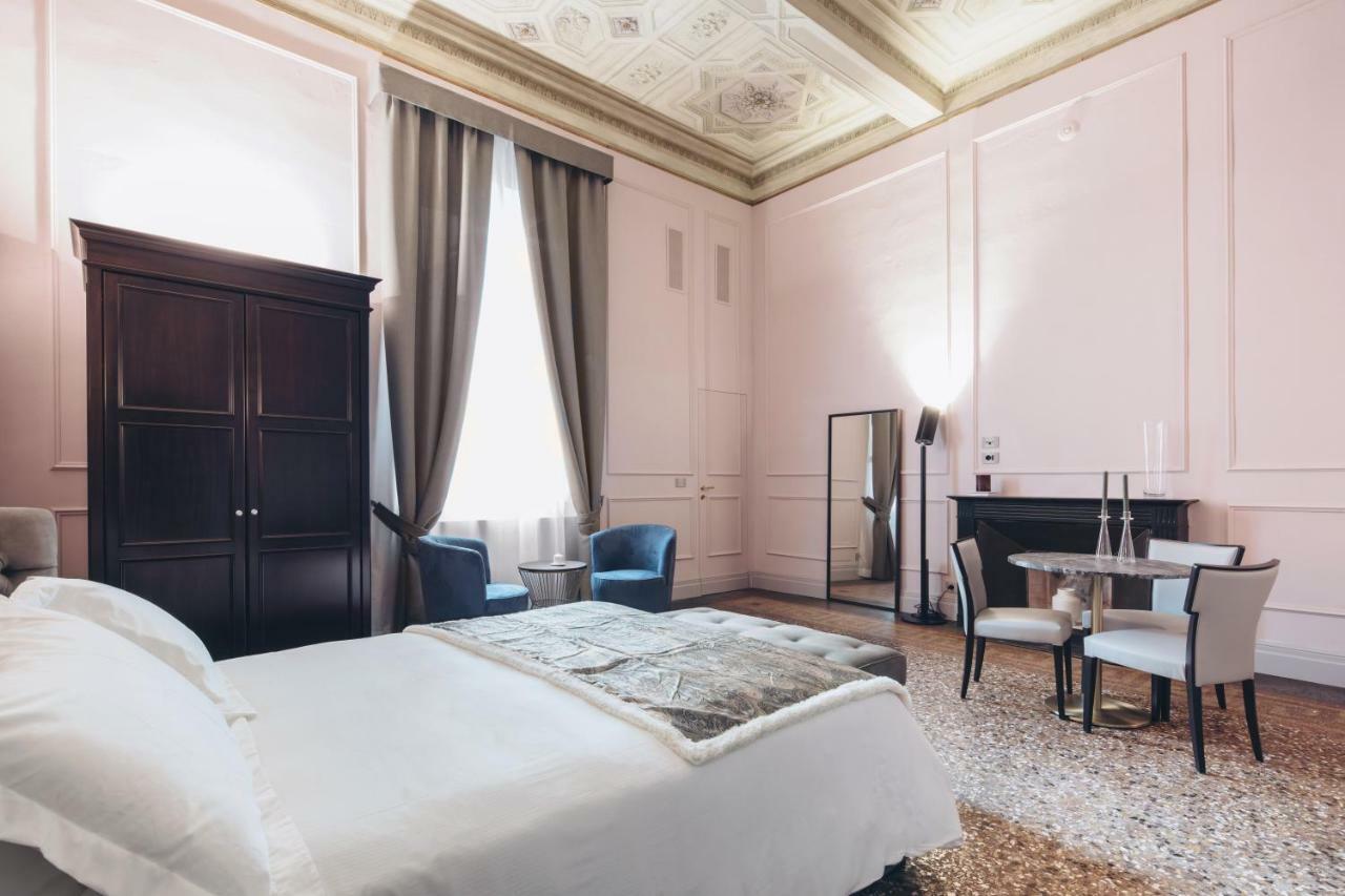 Gregorini Bingham Art Luxury Suites Bologna Exterior photo