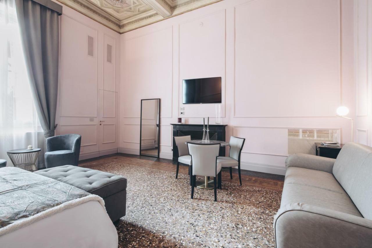 Gregorini Bingham Art Luxury Suites Bologna Exterior photo