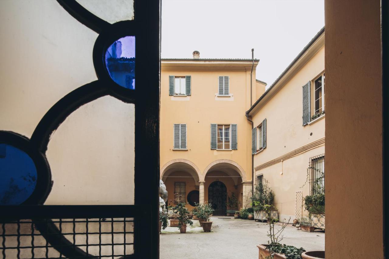 Gregorini Bingham Art Luxury Suites Bologna Exterior photo