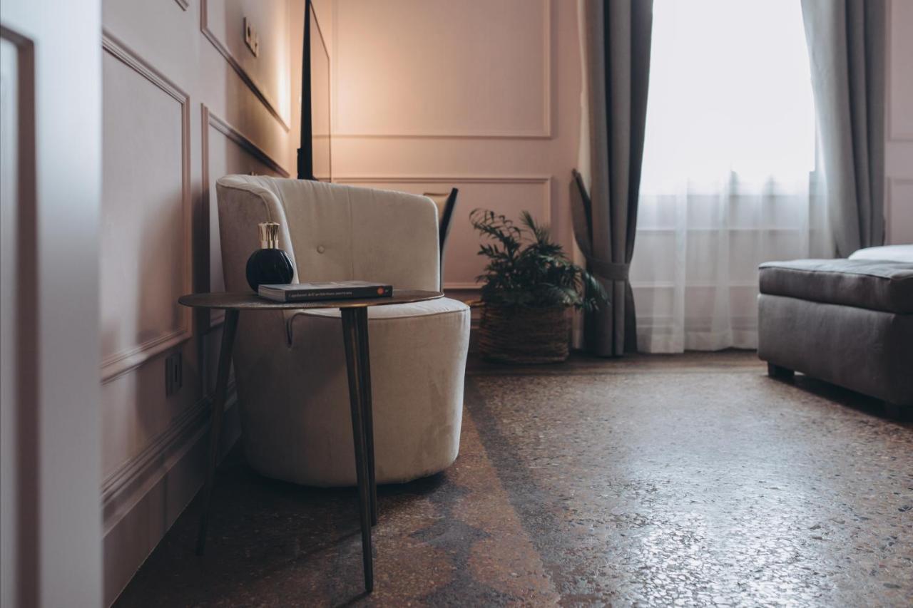 Gregorini Bingham Art Luxury Suites Bologna Exterior photo