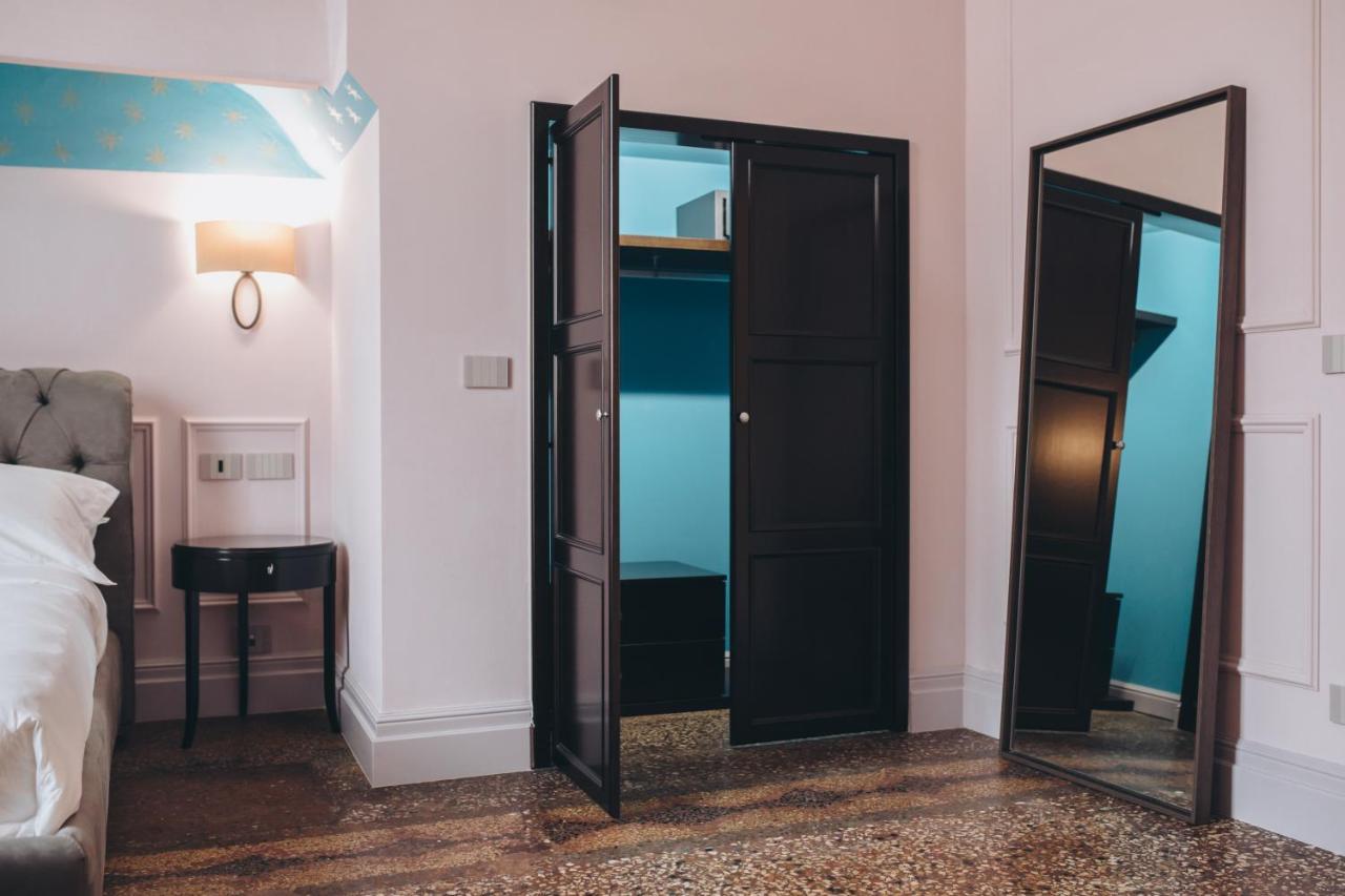 Gregorini Bingham Art Luxury Suites Bologna Exterior photo