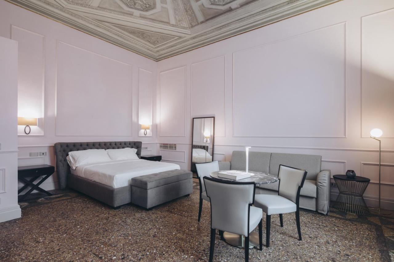 Gregorini Bingham Art Luxury Suites Bologna Exterior photo