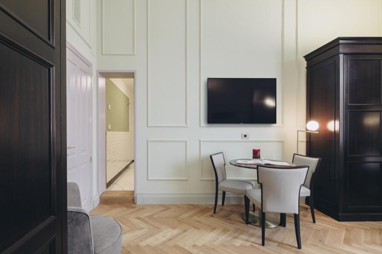 Gregorini Bingham Art Luxury Suites Bologna Exterior photo